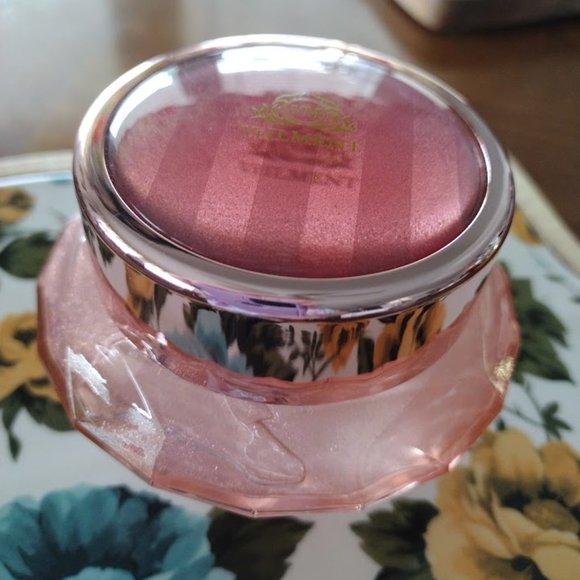 Avon Bath & Body Avon Veilment Perfumed Body Gel Love Letter Scent